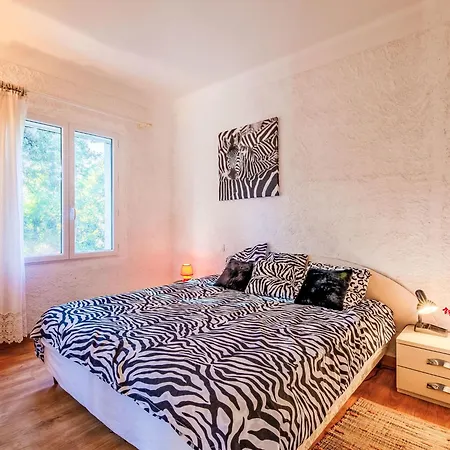 Holiday home Carina By Interhome